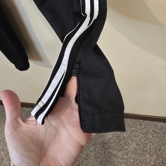 Women's Adidas Black "Climacool" Athletic Jogger Pants | Size Small - Picture 6 of 11